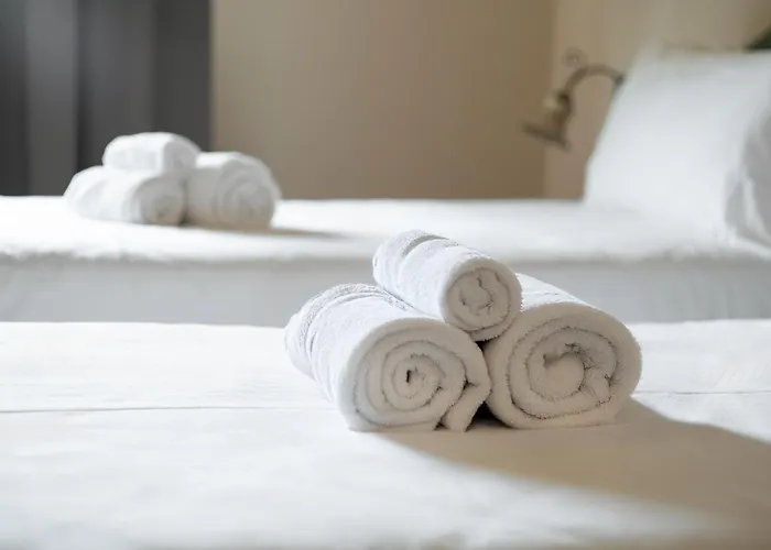 Tenuta Valle Delle Ferle * קלטג'ירונה